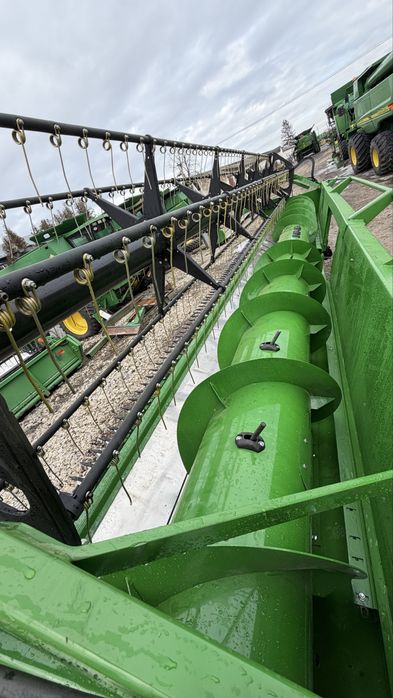 Жниварка John Deere 625R