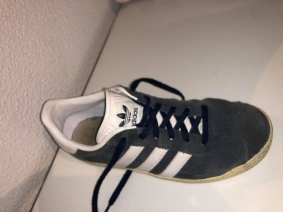 Sapatilha Adidas Gazela marinho