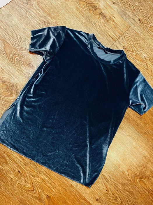 T-shirt srebny welufowy szary bluzka stradivarius s