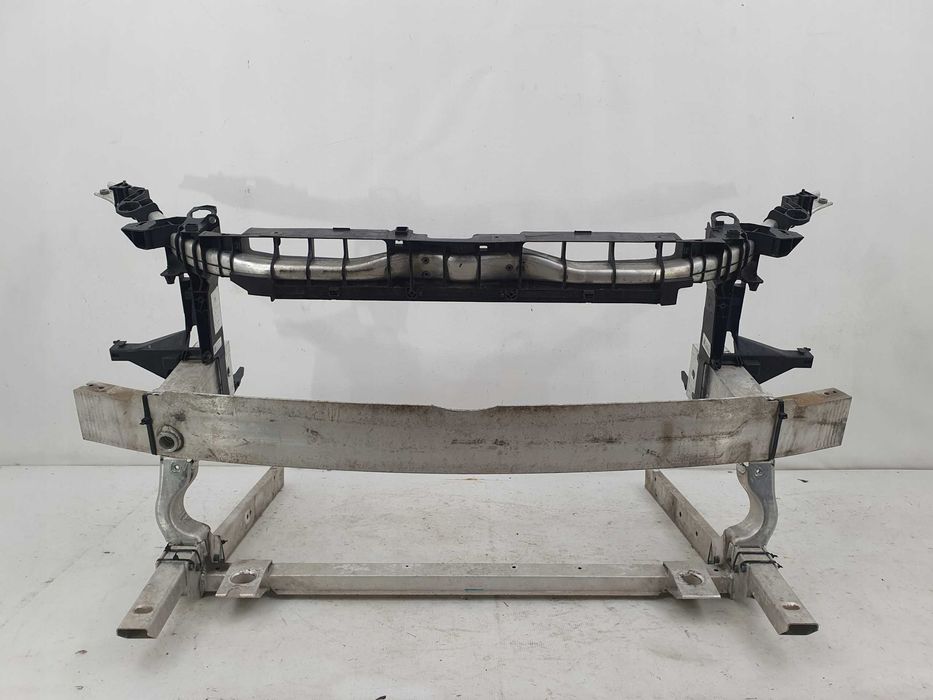 Передняя панель Mercedes W176 W246 W156 комплект радиаторов интеркулер