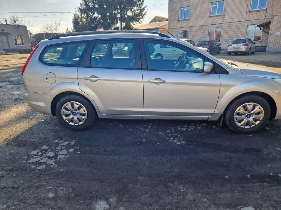Ford  Focus  (Форд Фокус)
