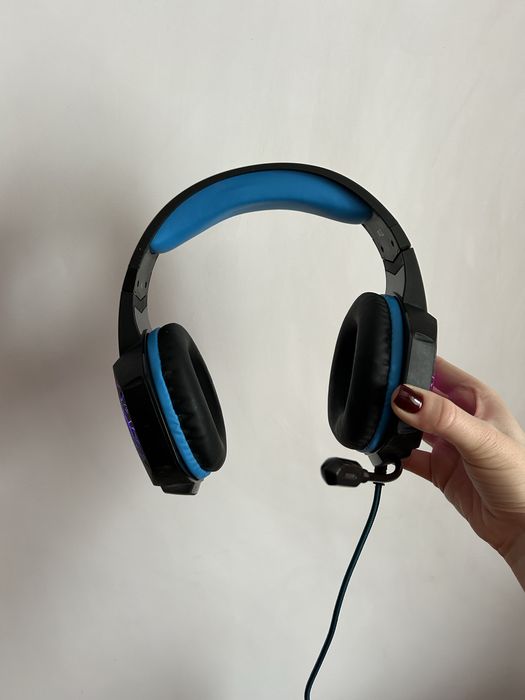 Навушники  Sven AP-U980MV