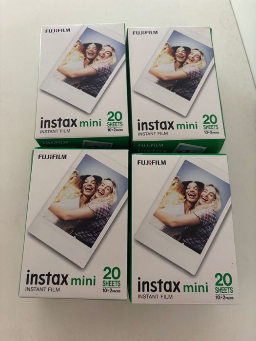 4 opakowania wkladow instax mini 2x10
