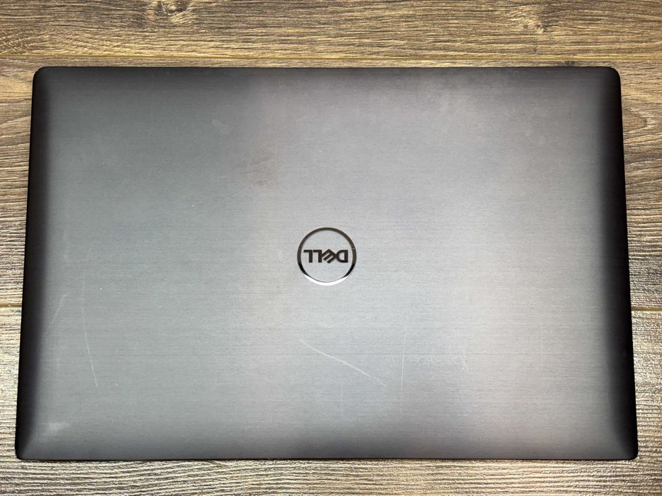 Dell Precision 5530 15.6" 4k Touch i9-8950HK 32gb/512gb Nvidia P2000 4gb