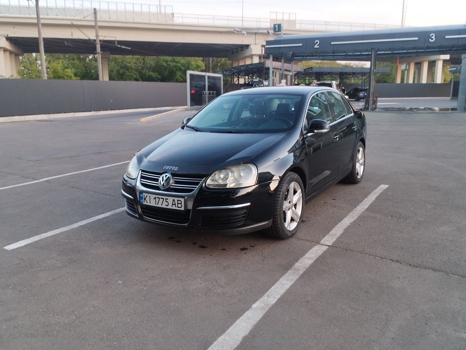 VolksWagen Jetta FSI 2.0 2006 р.в. 5800$ торг.