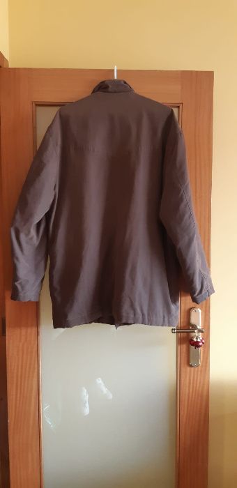 Men's Brown Coat, Size XL (Broken Zipper)64298020173571122