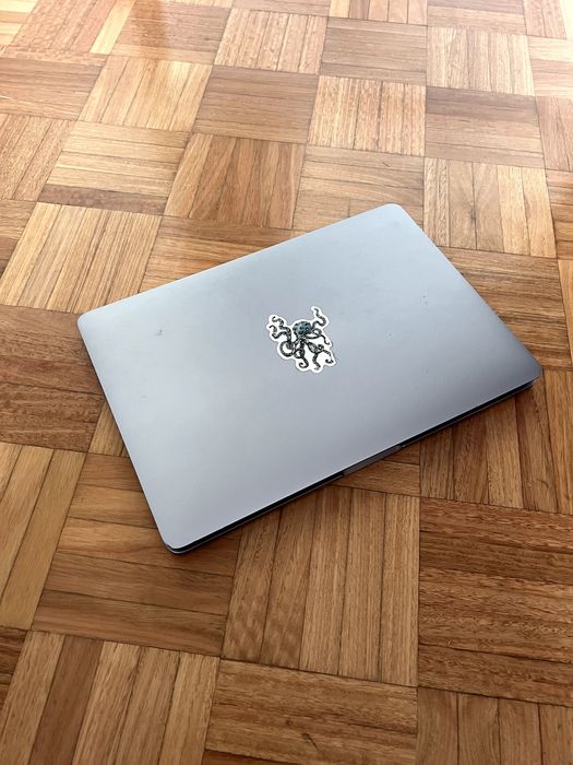 MacBook Pro 13 (2018)