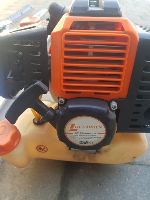 Podkrzesywarka do gałęzi i żywopłotu