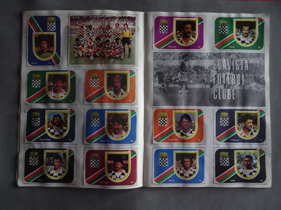 Caderneta de cromos de futebol Festa do Futebol (faltam 9 cromos)