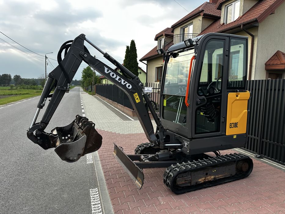 Minikoparka VOLVO EC18 E Rok. 2020! (Terex, Wacker Neuson, Kubota, Caterpillar, EC18D)