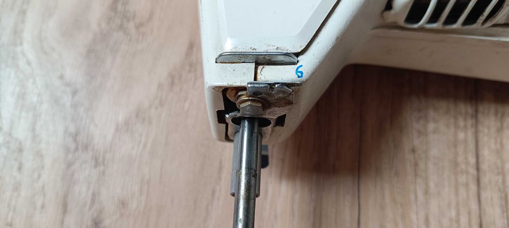 Singer Stylist 834 wszechstronna maszyna do szycia