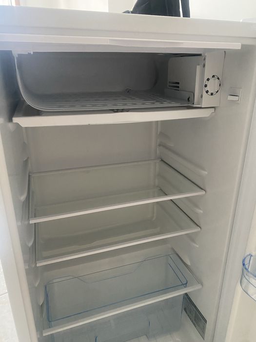 Frigororifico Mini Com Congelador Jocel JF-85