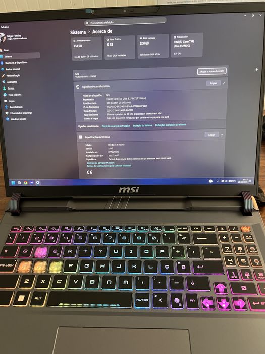 Portatil MSI Vector 16 HX AI A2XW