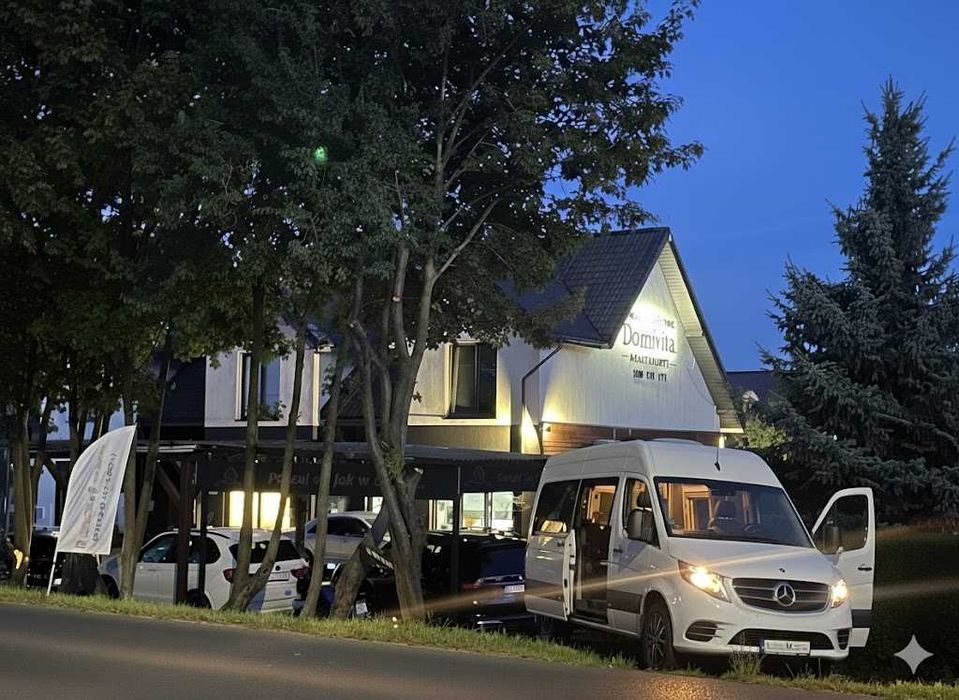 Zakwaterowanie nad jeziorem, krótkie i długie pobyty — wysoki standard