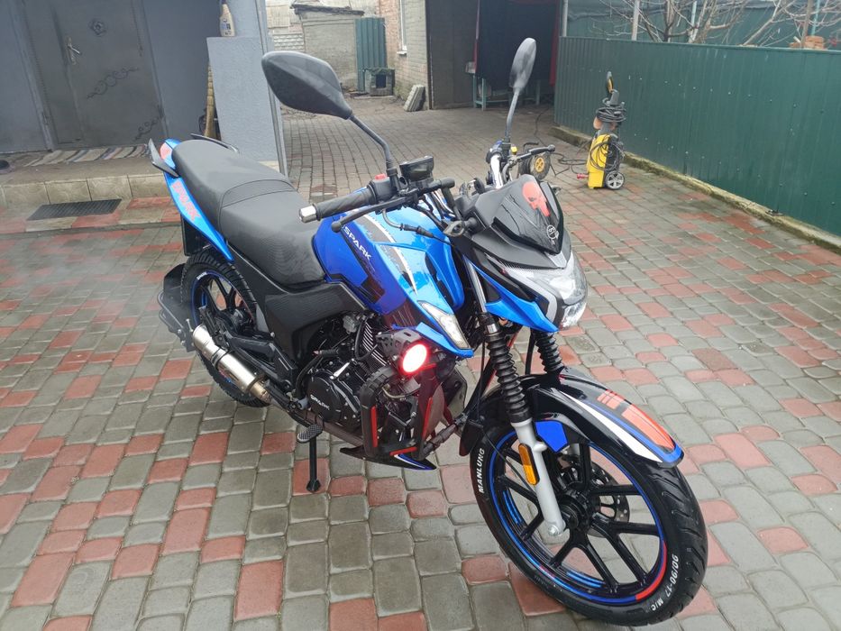 Мотоцикл SPARK SP200R-31