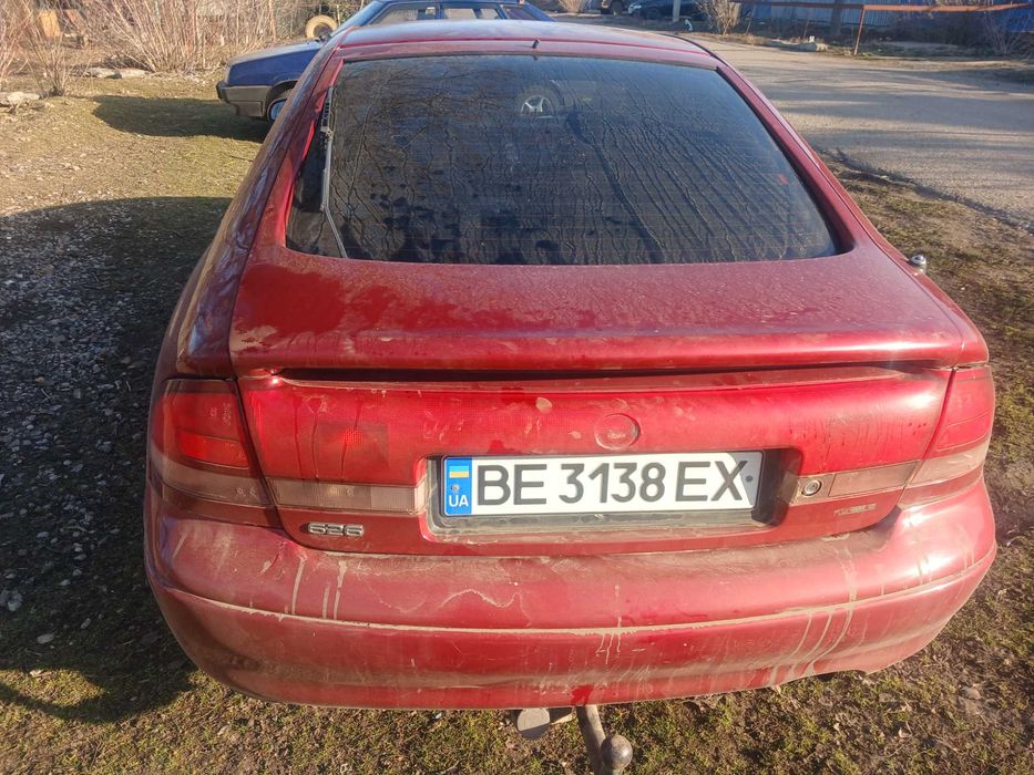 Мазда 626 2.5 1994 года бензин