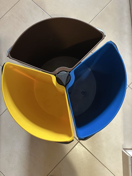 Kosz na śmieci obrotowy do segregacji ECOBIN