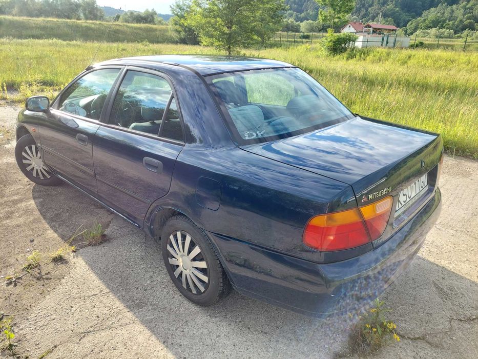 Mitsubishi Carisma 1.8 GLX Niski Przebieg!! Zadbany!!