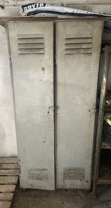 Szafa, Szafka pracownicza metalowa PRL