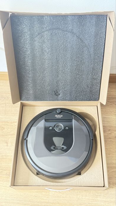 Aspirador IROBOT Roomba I7+