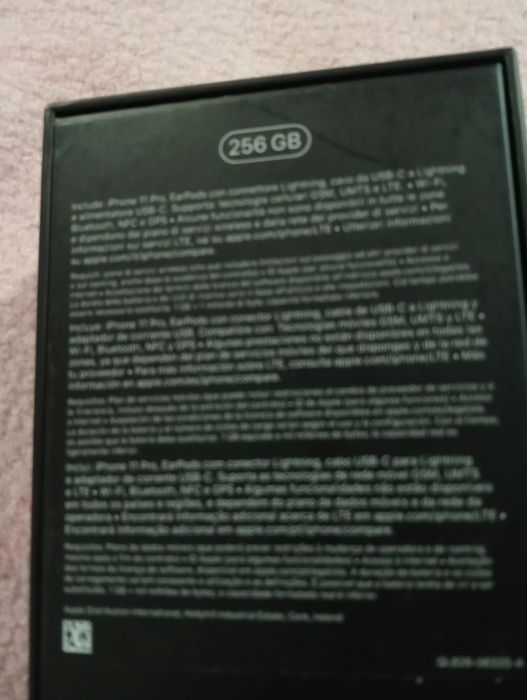 iPhone 11 256g pouco usado