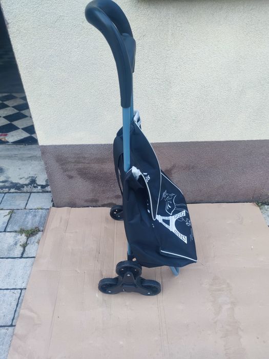Wózek na zakupy trzy koła