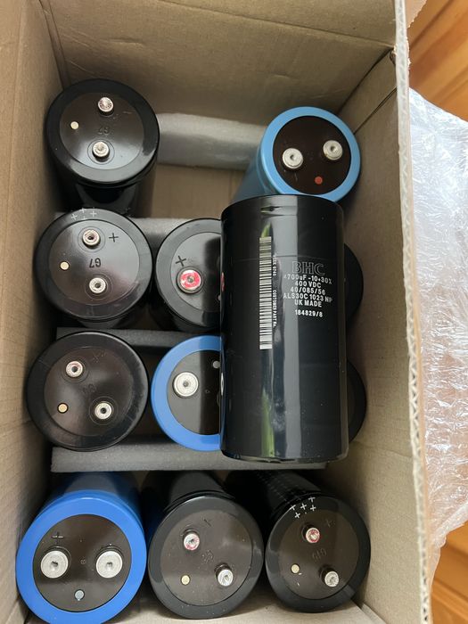 Конденсатор BHC ALS30 4700µF 400V (Made in UK)