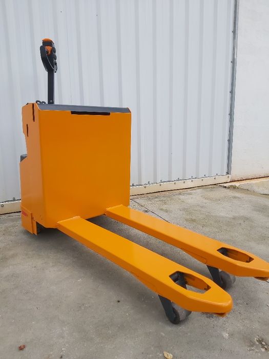 Porta-Paletes Elétrico Marca Still