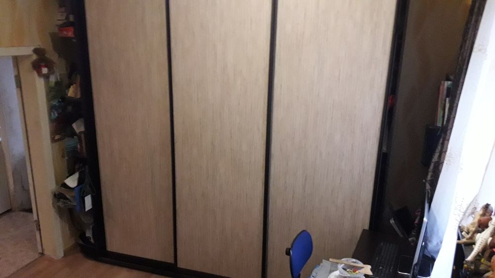 СРОЧНО!!! Большой шкаф купе.