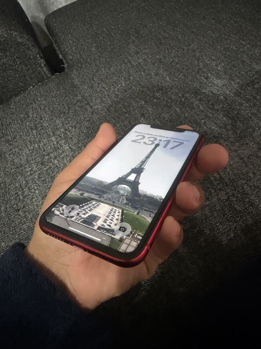 Iphone 11 64GB RED