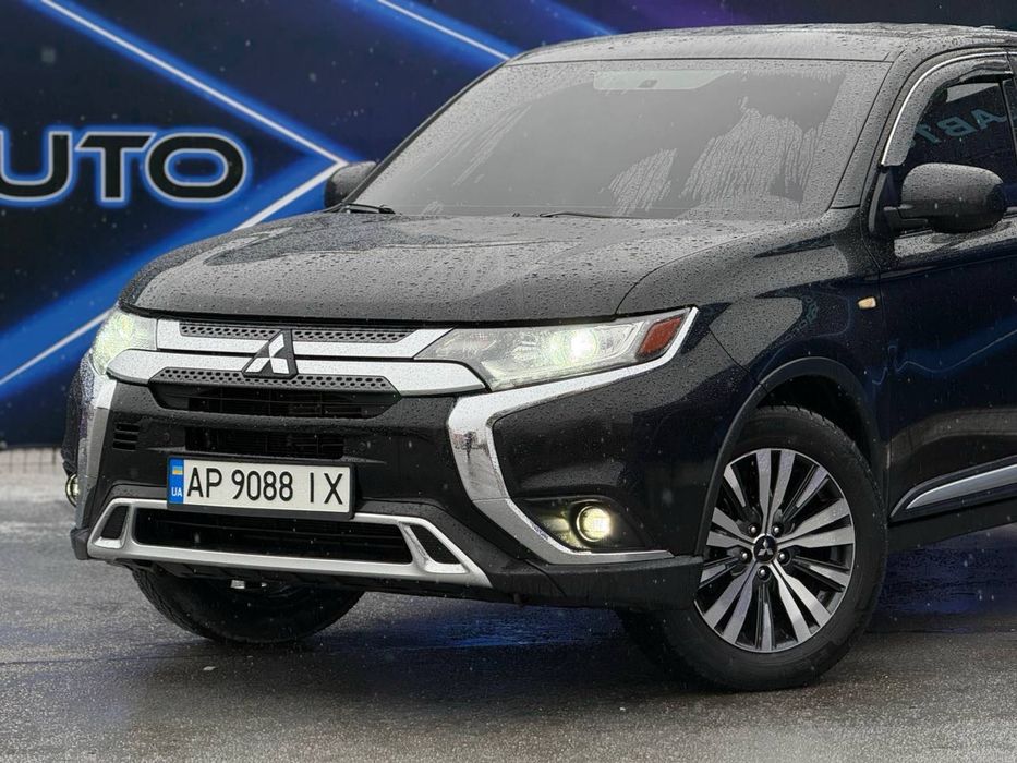Mitsubishi Outlander 2019 рік можливий ОБМІН