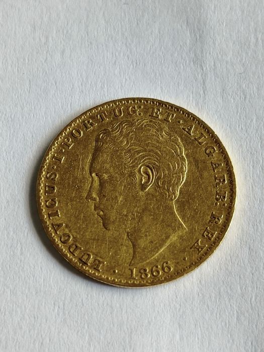 Moeda em ouro de 2000 réis