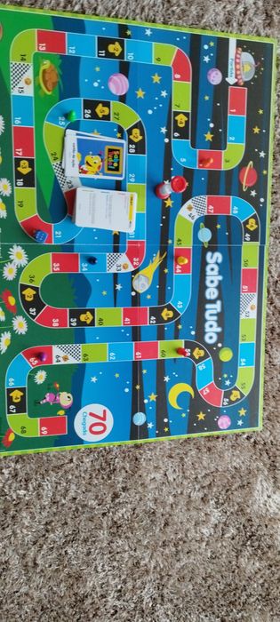 Jogo de tabuleiro Alfa Sabe Tudo