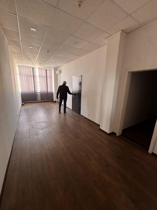 Оренда офісу 301,5 м²,вул. Велика Арнаутська,15, Одеса