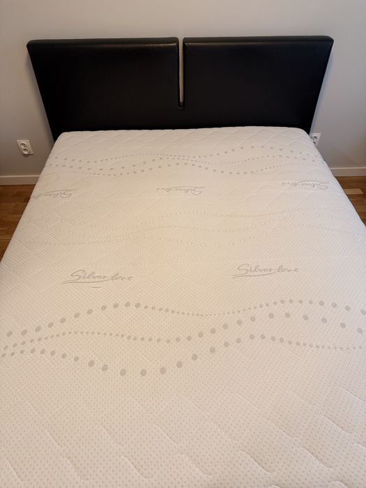 Łóżko 160x200 w bardzo dobrym stanie. Kraków