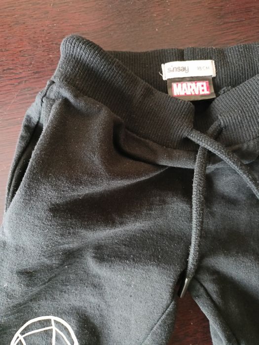 Komplet dresowy przebranie/kostium Spider-Man/Spin MARVEL rozm. 98