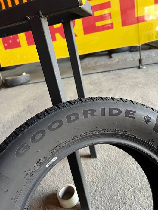 Шини 195/65 r15 Goodride All Seasons Elite z-401 2022р (200)