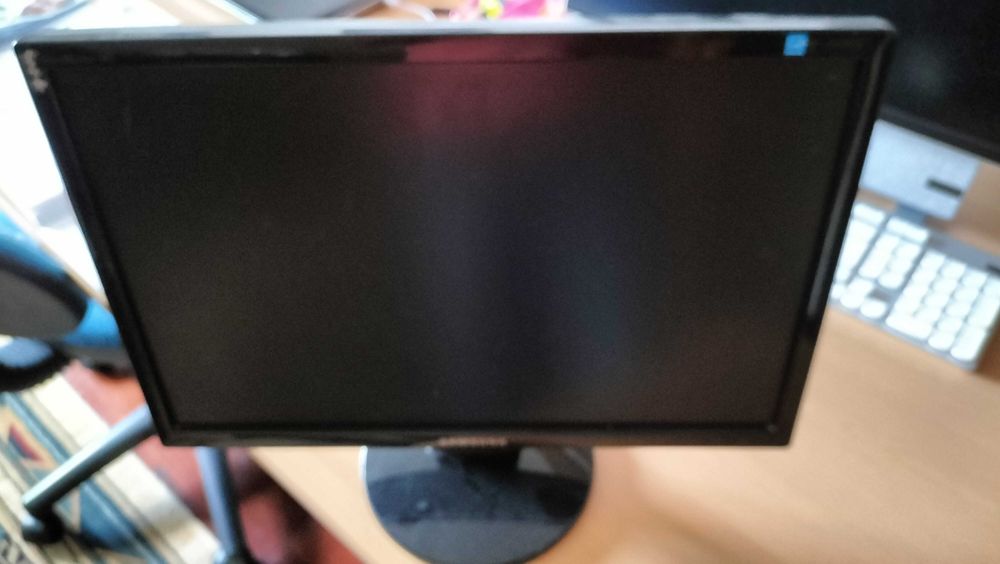 Monitor Samsung 19"