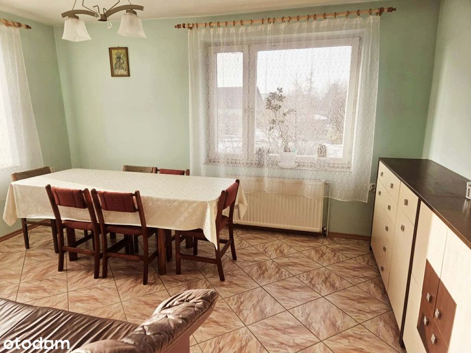 Sprzedam dom wolnostojący wraz z budynkami
