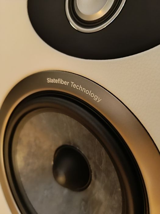 FOCAL VESTIA N° 1  "NOVO EM LOJA"