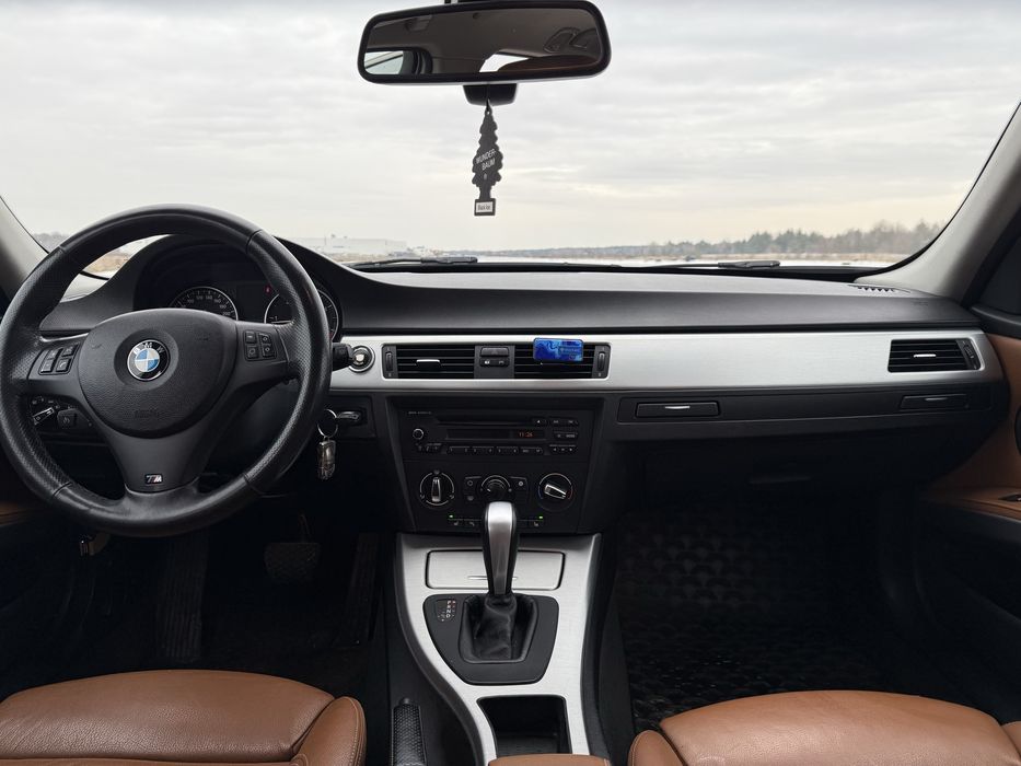 BMW E91 320D 183KM, Automat, Hak, AlpinaWeiss.