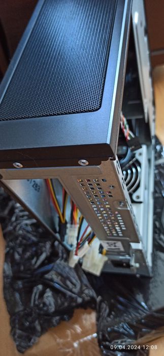 Корпус Foxconn RS-107L з блоком живлення 250W