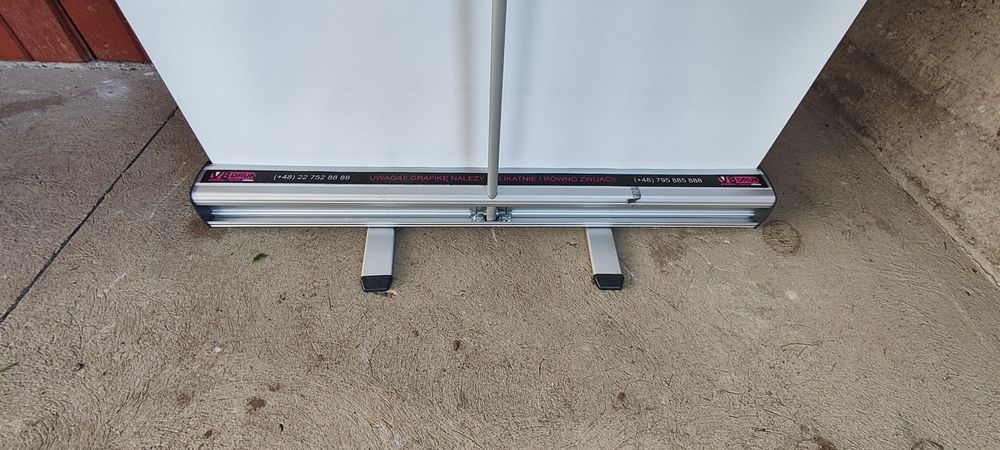 Рекламний банер/стенд