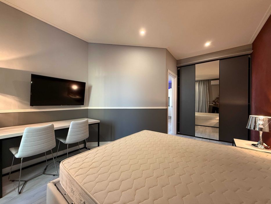 Здам затишну  3-х кімнатну квартиру ЖК Chicago central house