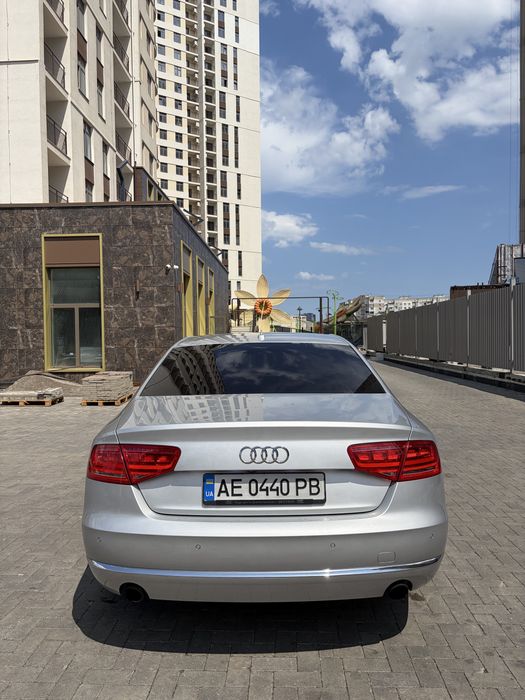 Audi A8 Long 3.0 tdi