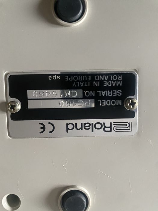 Teclado MIDI Roland PC180