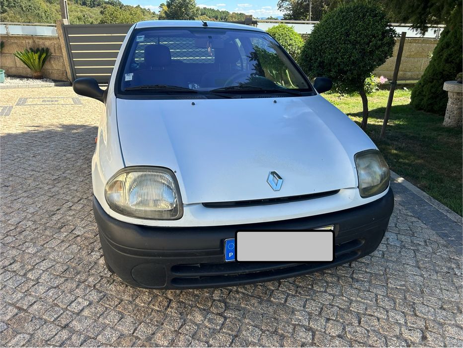 Renault Clio 1.9