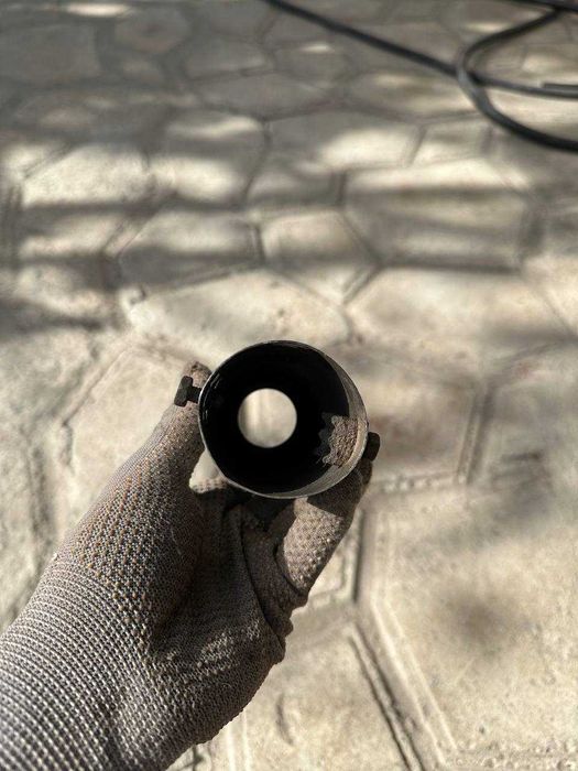 Продам універсальну насадку на глушник авто