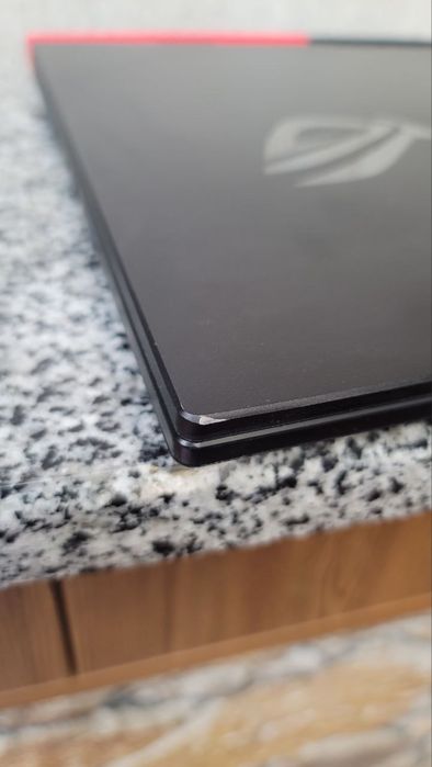 ноутбук ASUS ROG STRIX 16/512 2021 год Мощный геймерский