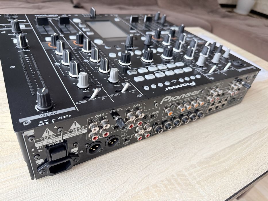 pioneer djm 2000 - Купить музыкальные инструменты - Цена на OLX.ua